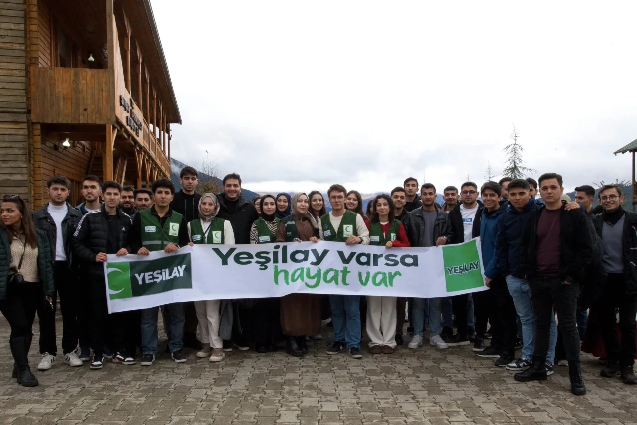 Yeşilay'dan Şavşat Gezisi ile Gönüllü Kabulleri ve Farkındalık Artışı