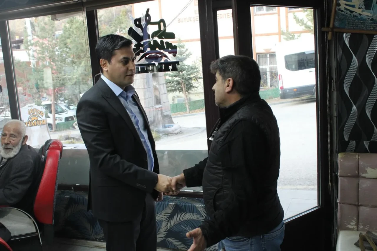 Tortum Kaymakamı Başoğlu, esnaf ziyaretleriyle ticari hayatı güçlendiriyor