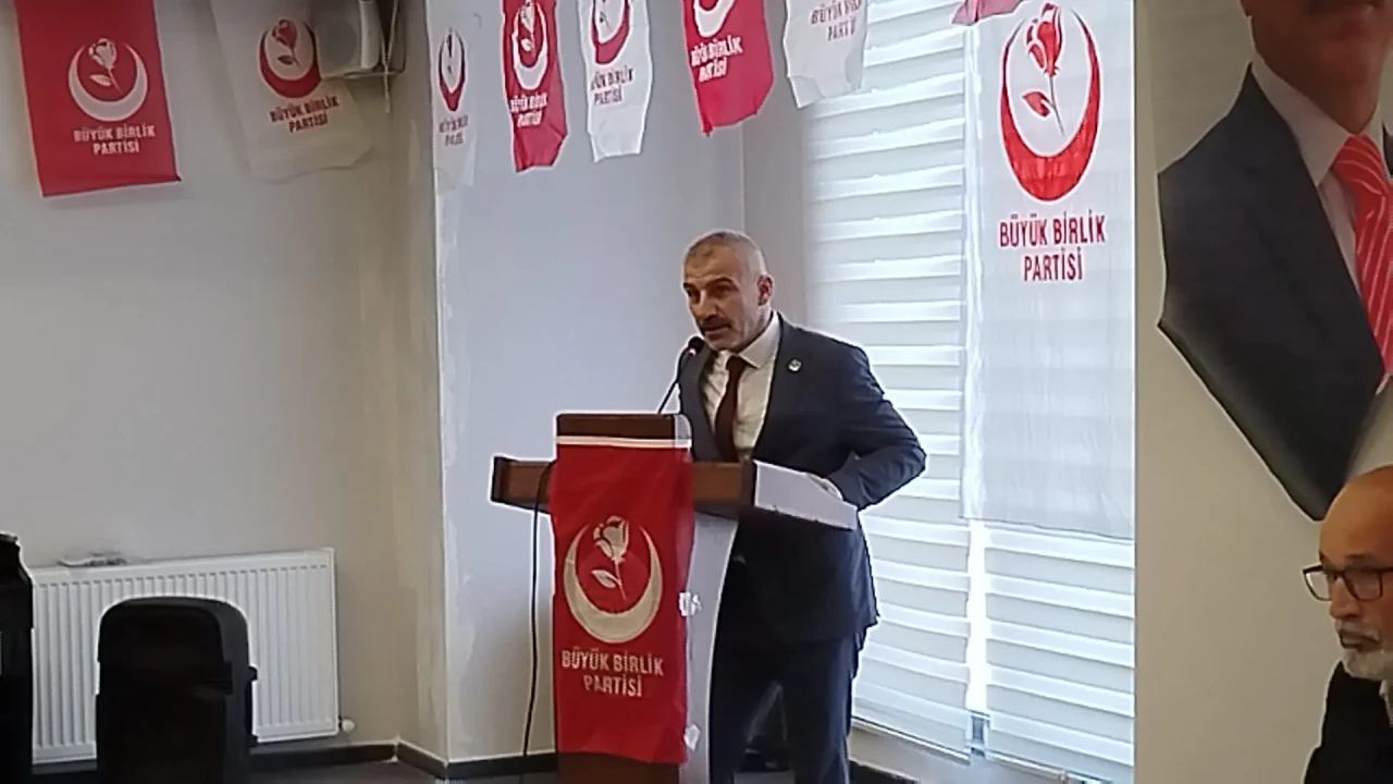 Başkan Sami Özgür Yeniden Güven Tazeleyerek Görevine Devam Ediyor