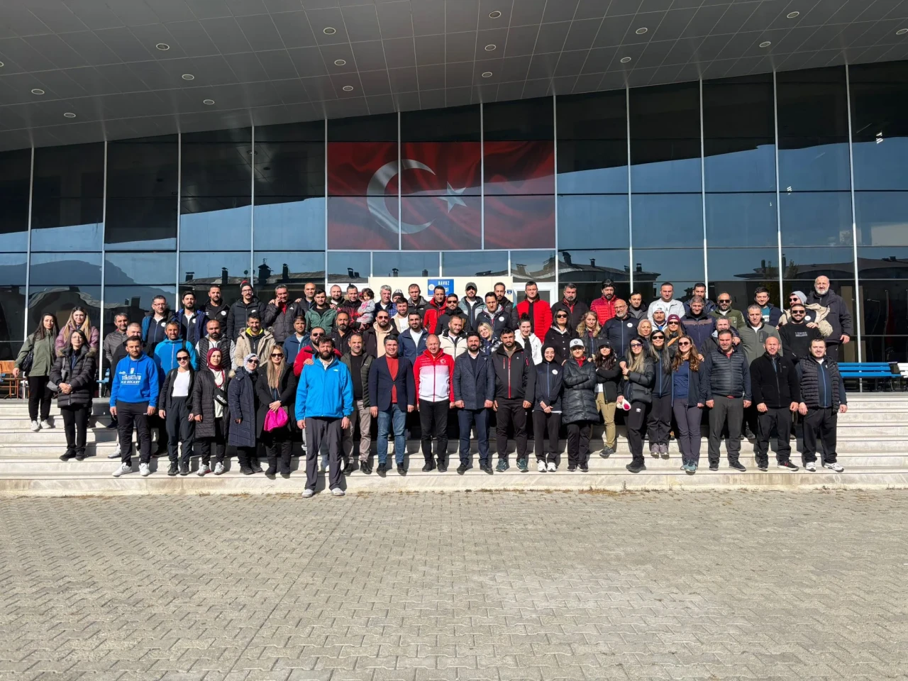 Erzurum'dan spora vefa yürüyüşü: Antrenörler birlik mesajı verdi