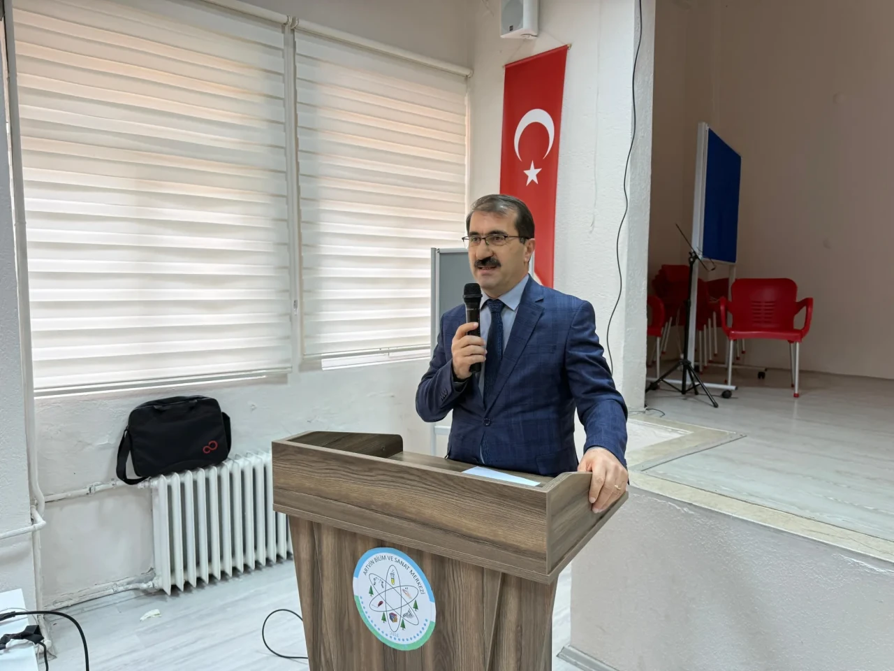 Artvin’de Akran Zorbalığı Eğitimleri Başladı