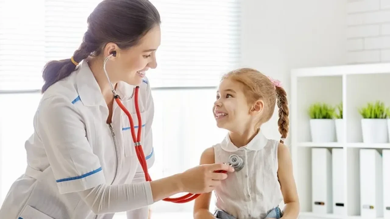 Çocuk Doktoru Maaşları Ne Kadar Ve Nasıl Değişiyor?