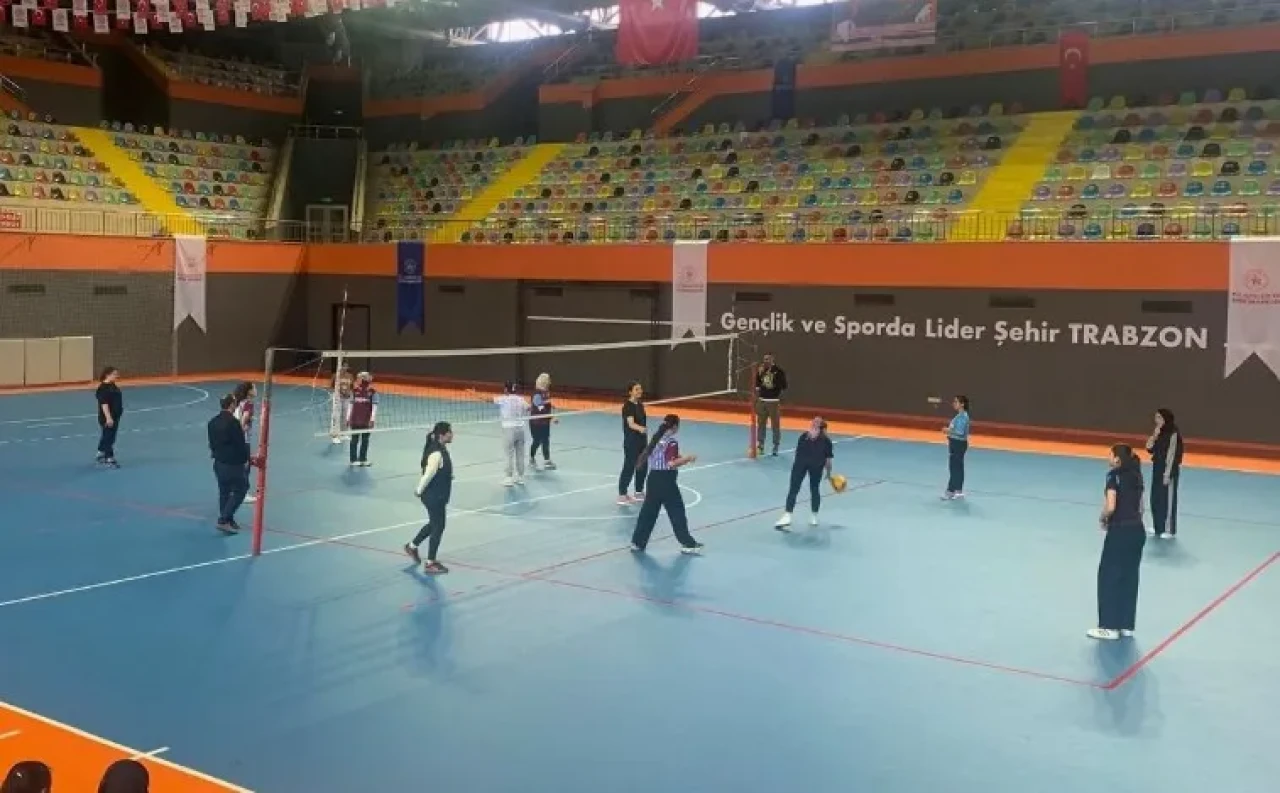 Trabzon'da Çocuk Evleri'nde Dostluk ve Dayanışma Temalı Etkinlik Düzenlendi