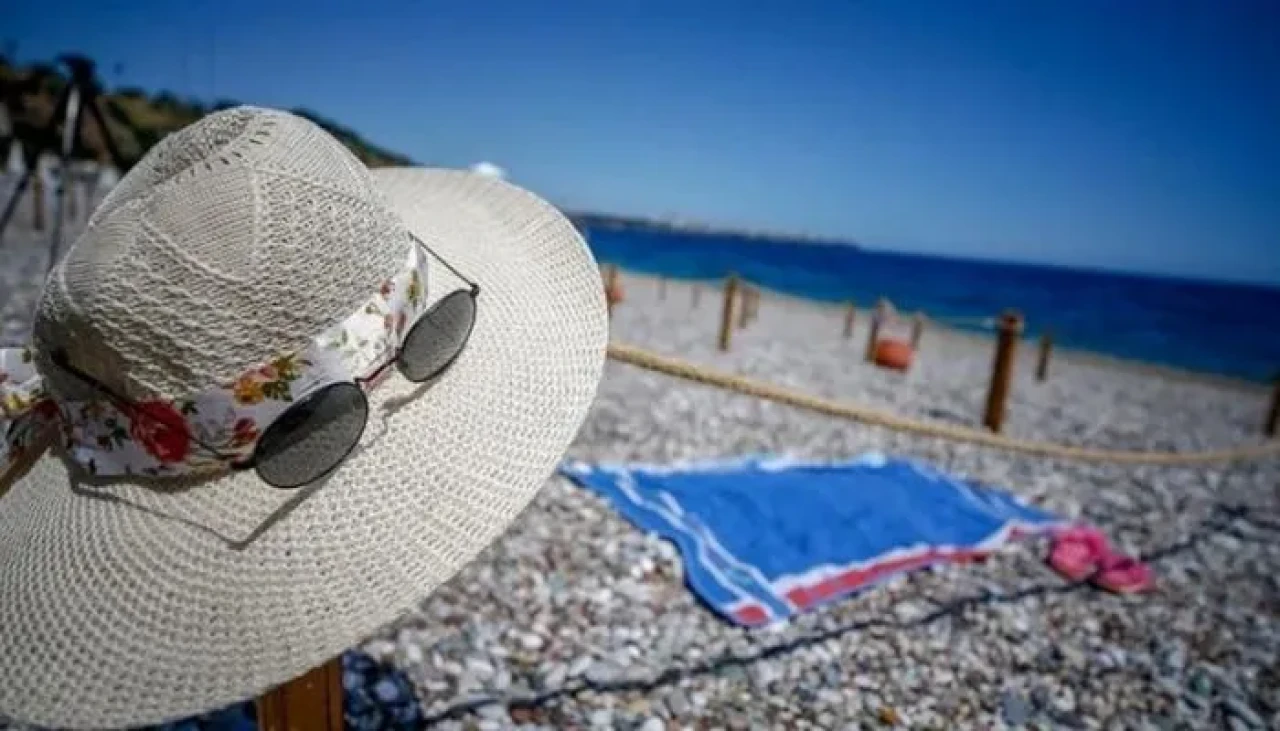 2026'da Çalışanlara Müjde: 14 Gün İzinle 46 Gün Süren Tatil Şansı!