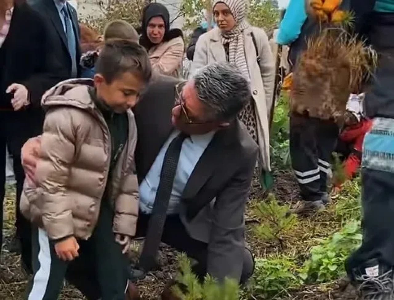 Trabzon'da Gülümseyen Fidanlar Projesi ile çocukların sağlık ve çevre bilinci artıyor
