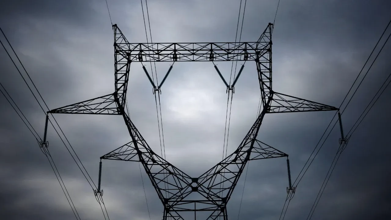 Sinop Ayancık'da 23 Kasım elektrik kesintisi yaşanacak. Elektrik kesintisi olan mahallelerin tam listesi