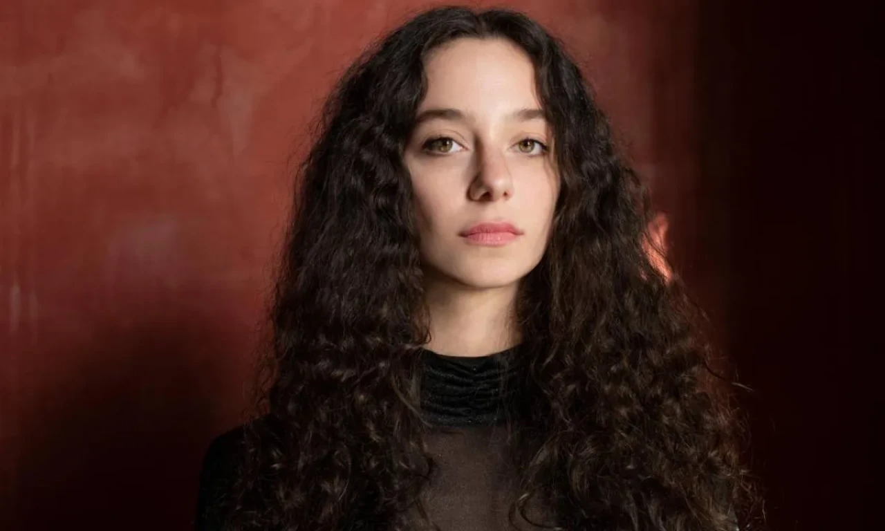 Enfes bir Akşam dizisi Berna kimdir? Berna Instagram hesabı hangisi?