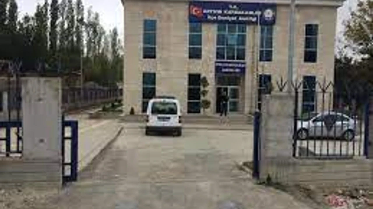 Tokat İl Emniyet Genel Müdürlüğü iletişim bilgileri: Tokat İl Emniyet Genel Müdürlüğü telefonu kaç? Adresi ne?