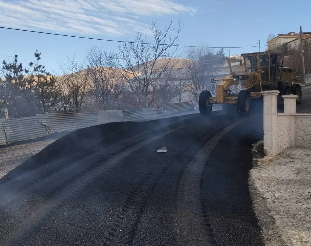 Bayburt Belediyesi, hava şartlarını fırsata çevirerek kentteki projeleri hızlandırdı