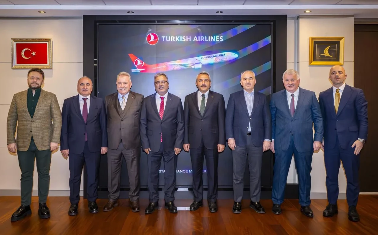 Rize'de Havalimanı Sorunları İçin THY ile Verimli İstişare Gerçekleşti