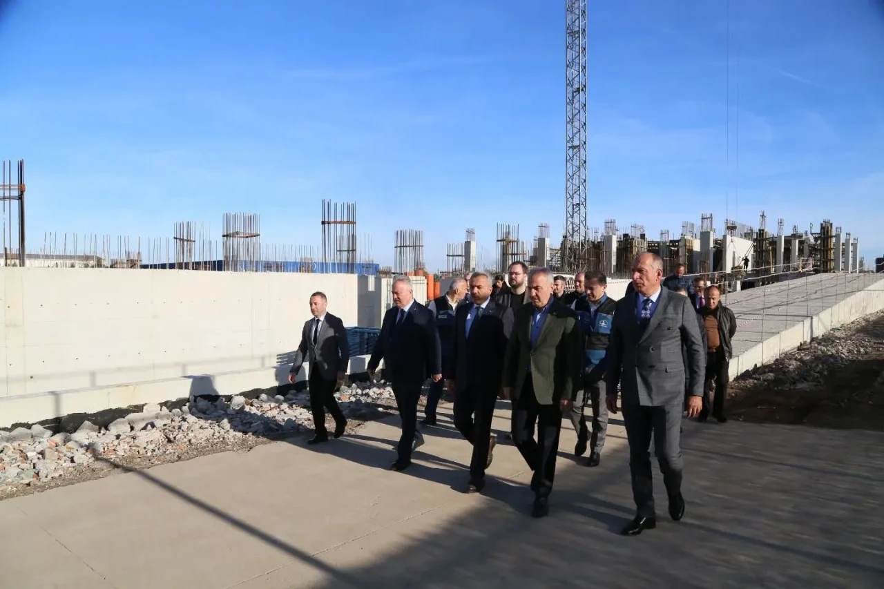 Rize'de Çok Amaçlı Spor Kompleksi İnşasıyla Şehrin Spor İhtiyaçları Karşılanacak