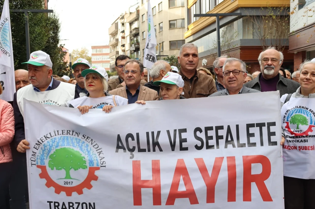 Trabzon'da Yürüyüş: Yoksulluk ve Eşitsizliğe Karşı Halkın Sesi Yükseldi