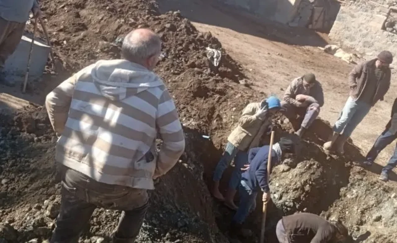 Çat Belediyesi'nden Bağlıca'ya güçlü altyapı yatırımları ile sağlıklı yaşam ortamı oluşturuluyor