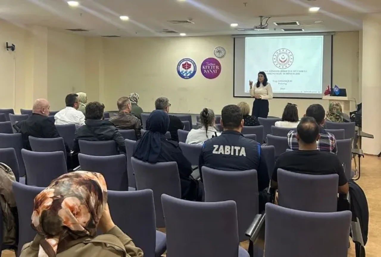Trabzon'da kadına yönelik şiddetle mücadele için önemli farkındalık eğitimi düzenlendi