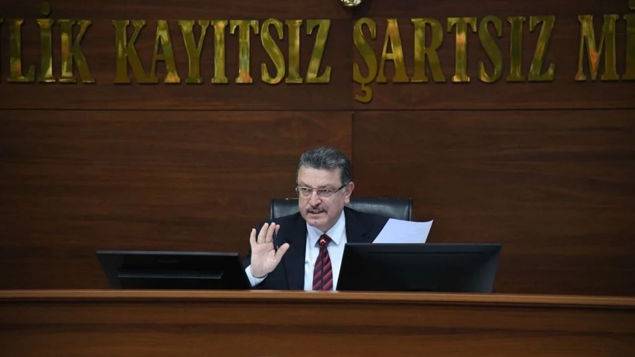 Başkan Genç “Veremeyeceğim Hesap Yok, Alnım Açık“