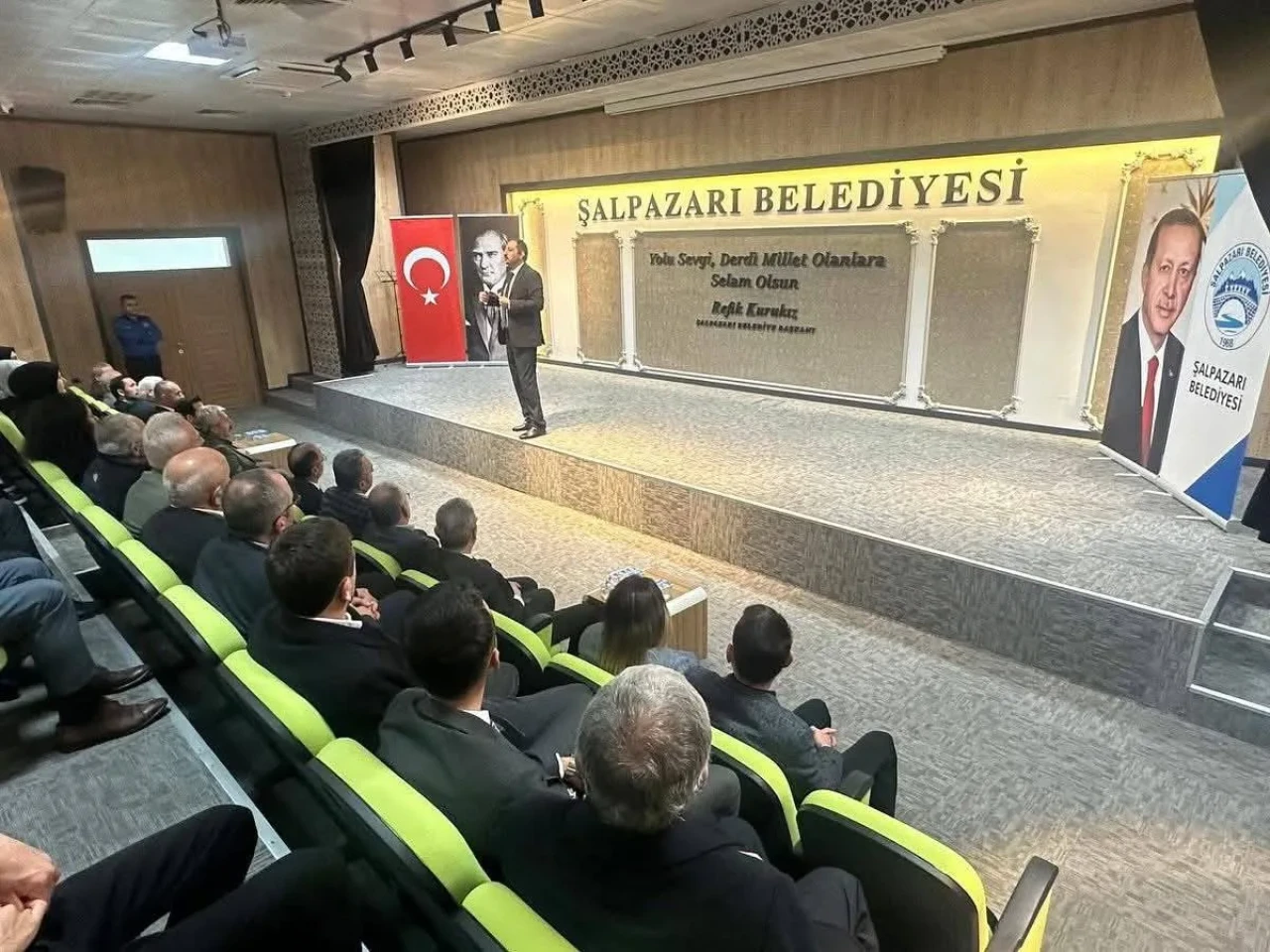 Etkili İletişim Teknikleri Semineri eğitim camiasında büyük ilgi gördü