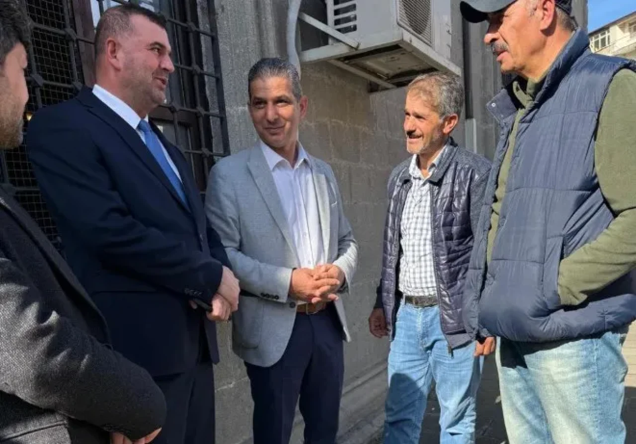 MHP'den Akçaabat'ta esnafa ziyaret: Sorunlar dinlendi, çözümler arandı