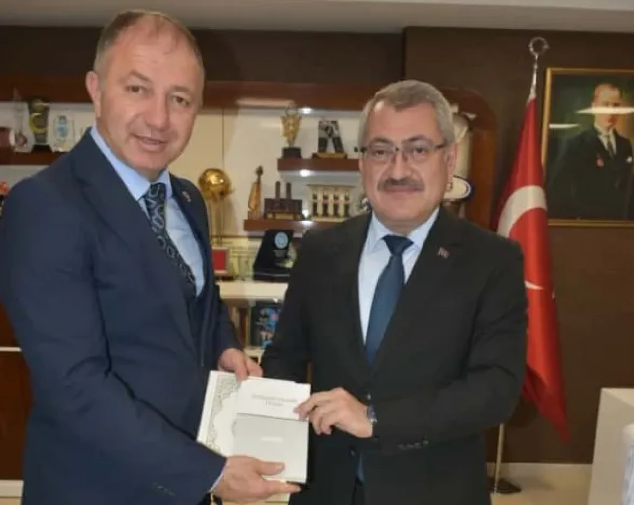 Erzurum'da Müftü Çapçı ile Gençlik ve Spor İl Müdürlüğü'nden dostluk ziyareti