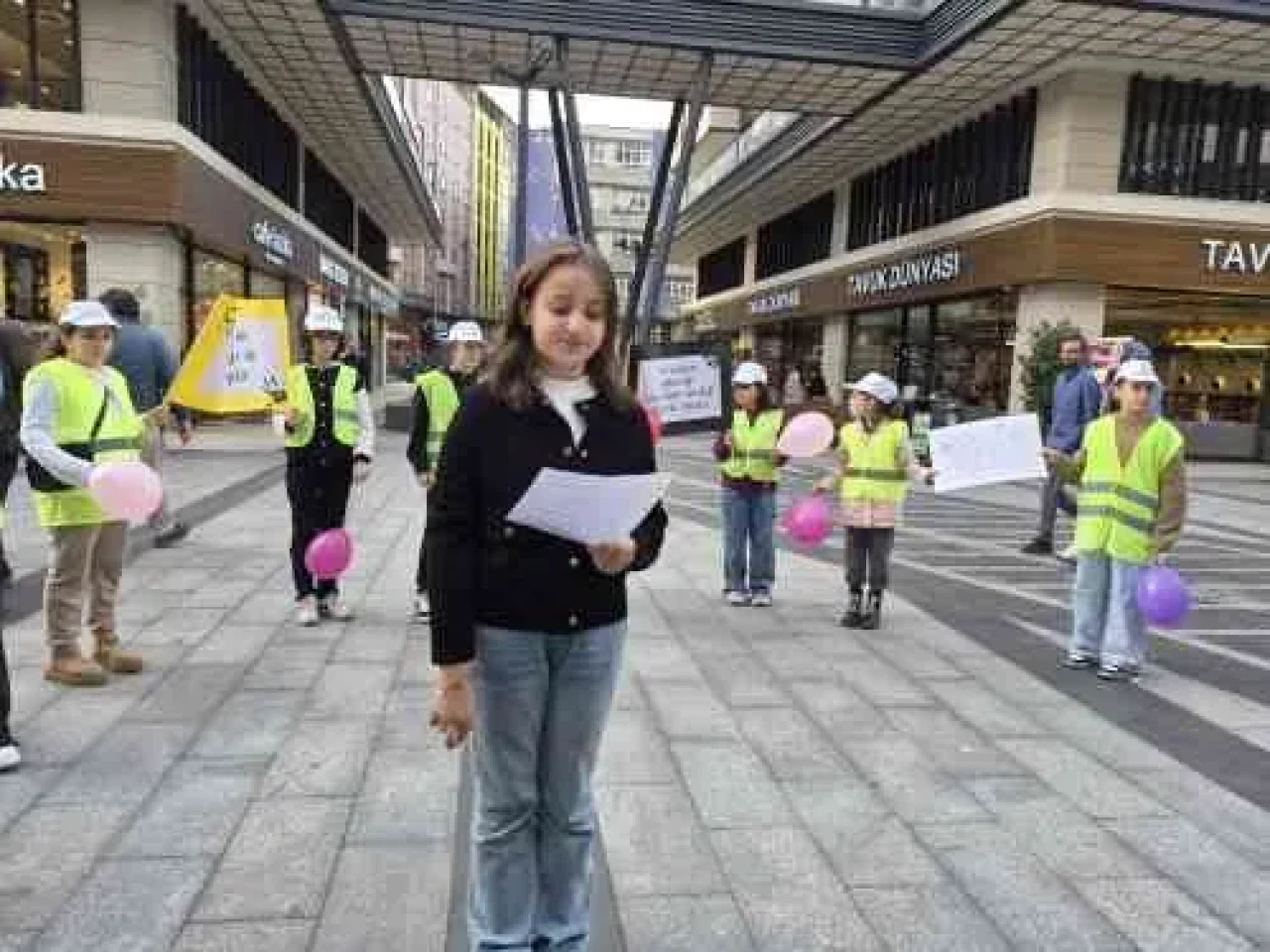 Rize'de Çocuklardan Dünya Çocuk Hakları Günü Çağrısı