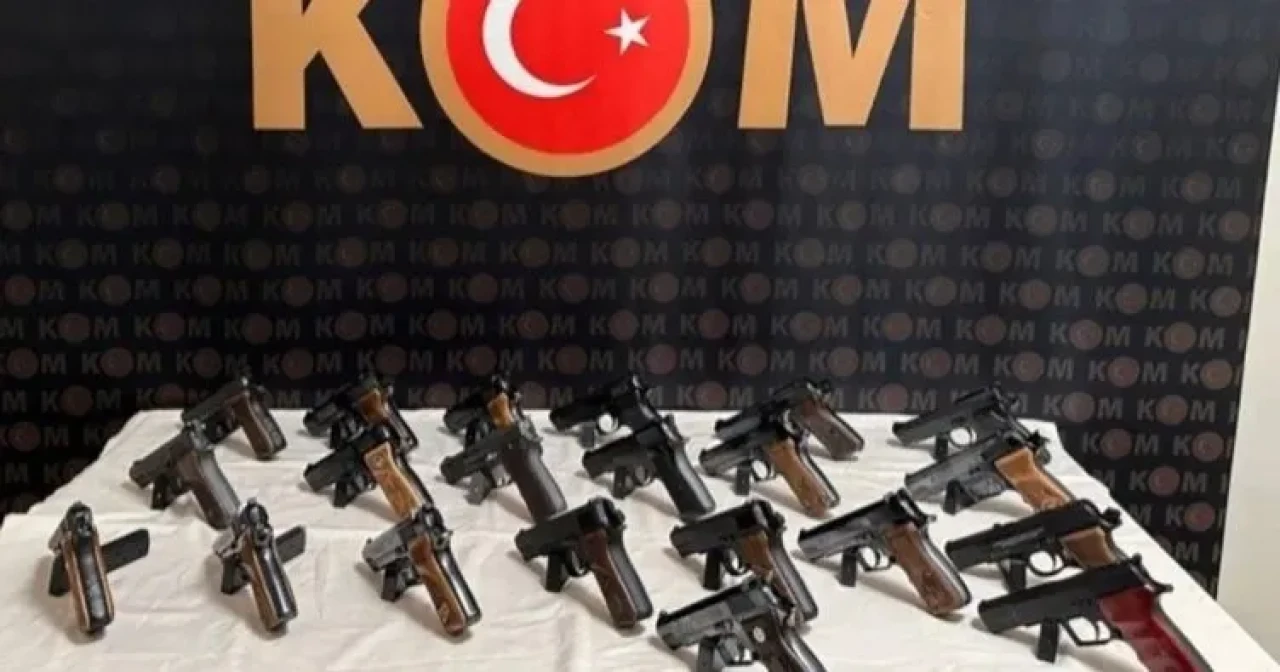 Rize'de yapılan aramalarda 20 silah ve mühimmat ele geçirildi!