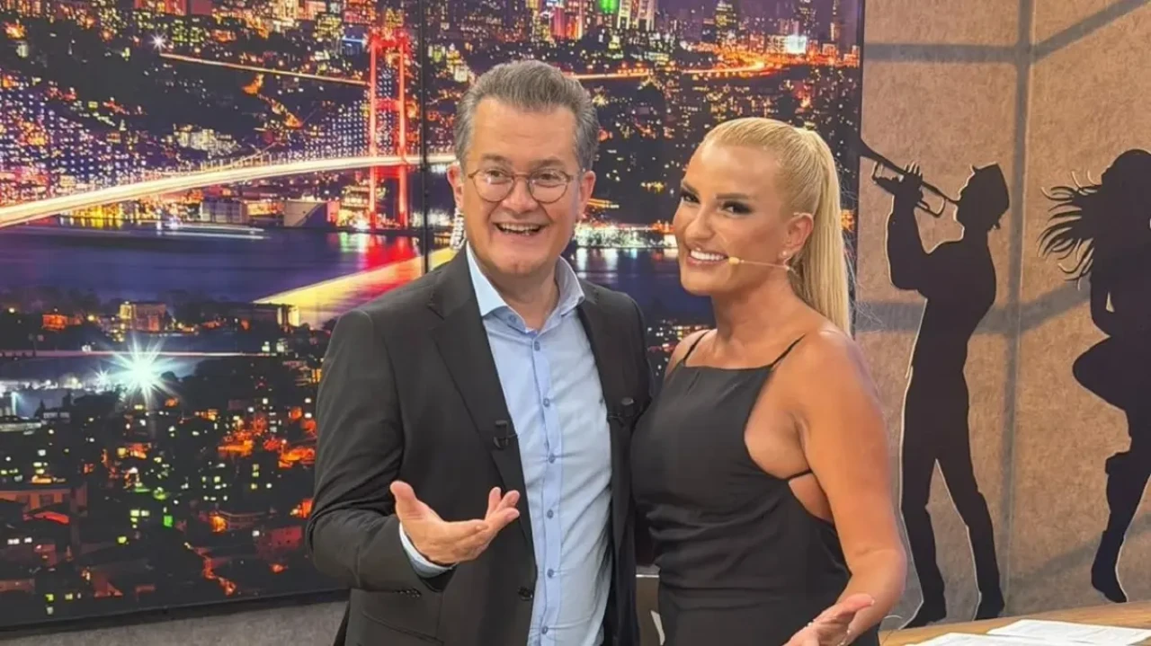 Aslı Mutlu’dan Sosyal Medyaya Damga Vuran Performans: “Gönül Penceresinden”