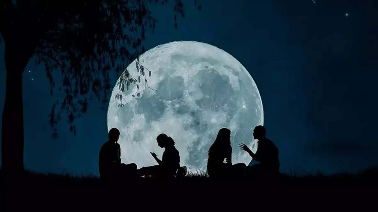 23 Kasım 2025 Burç Yorumları: Boğa ve Balık Burcu Şanslı, Kovalar Aşk Sürprizi Yaşayacak