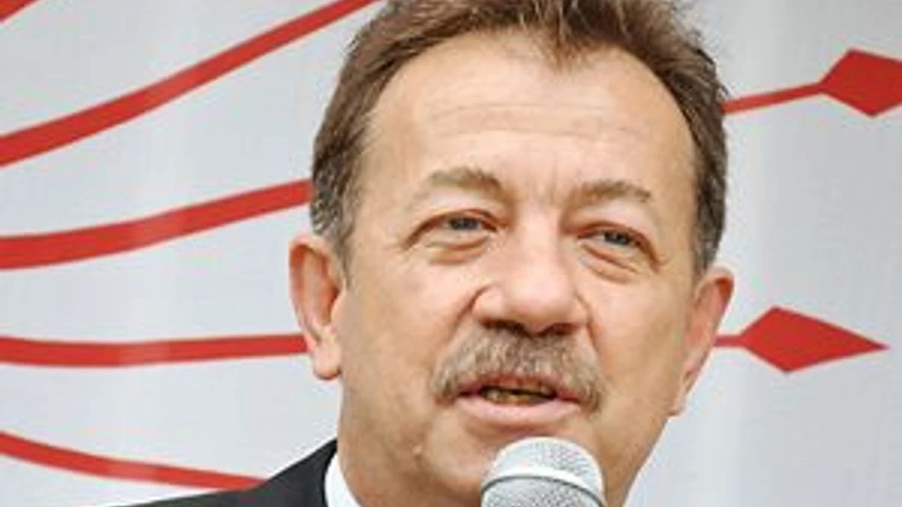 CHP'li Özer Ahmet Ülken kimdir? Kaç yaşında, nereli, neden vefat etti?