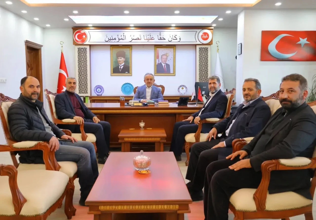 Bayburt Müftüsü Danacı, Sivil Toplum Kuruluşları ile Dayanışma Vurgusu Yaptı