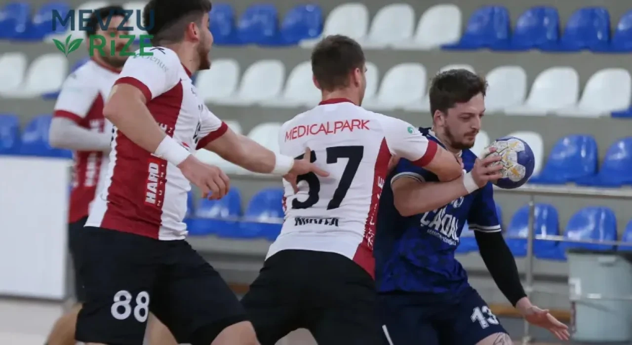 Rize Belediyespor, evinde kayıp! İstanbul Gençlik, 40-28'lik skorla kazandı!