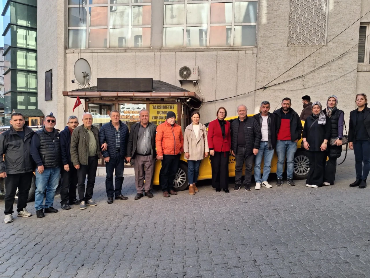 AK Parti Artvin İl Kadın Kolları’ndan Dünya Şoförler Günü Ziyareti