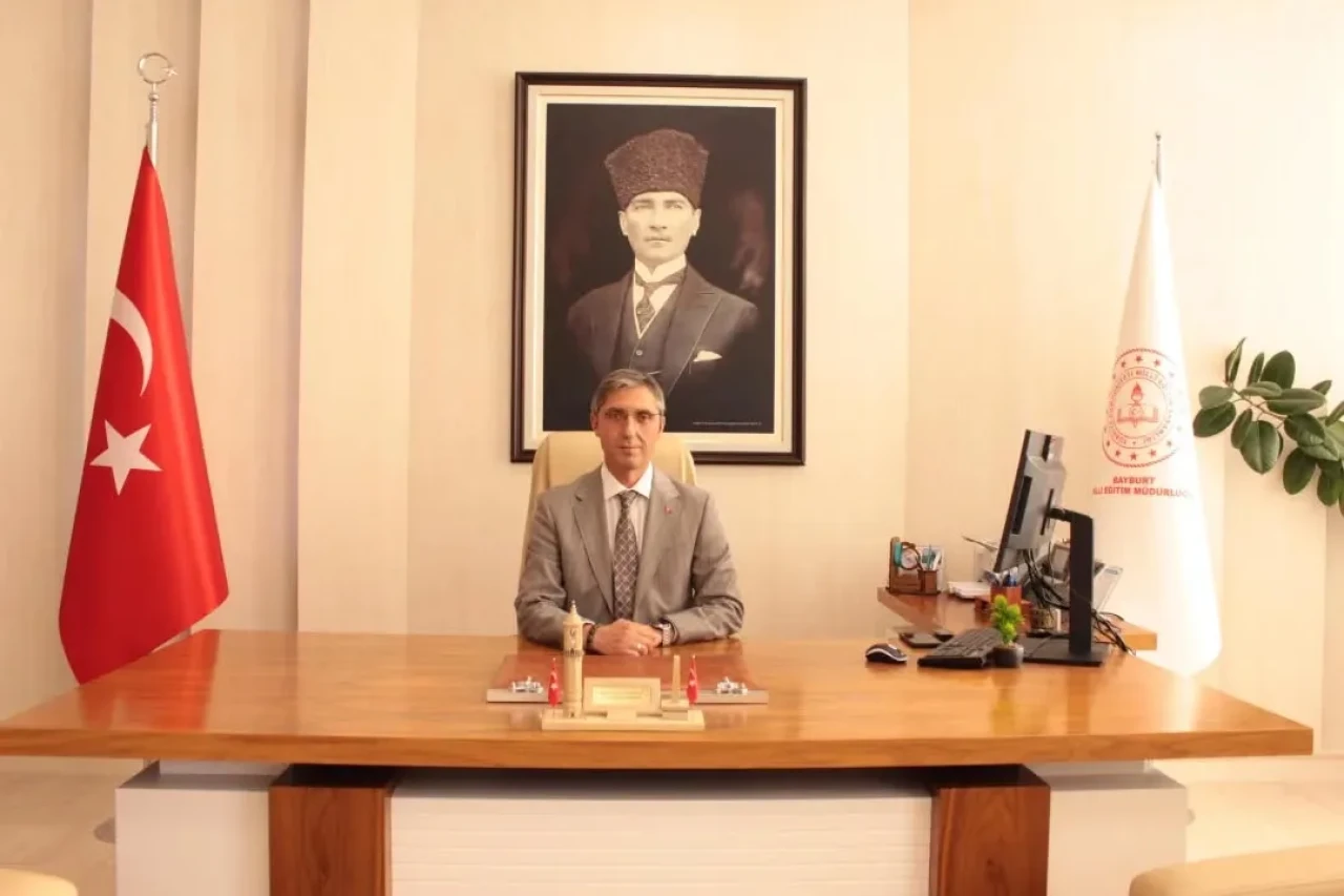 Atatürk anısına duygu dolu mesaj: Çağları aşan lider vurgusu