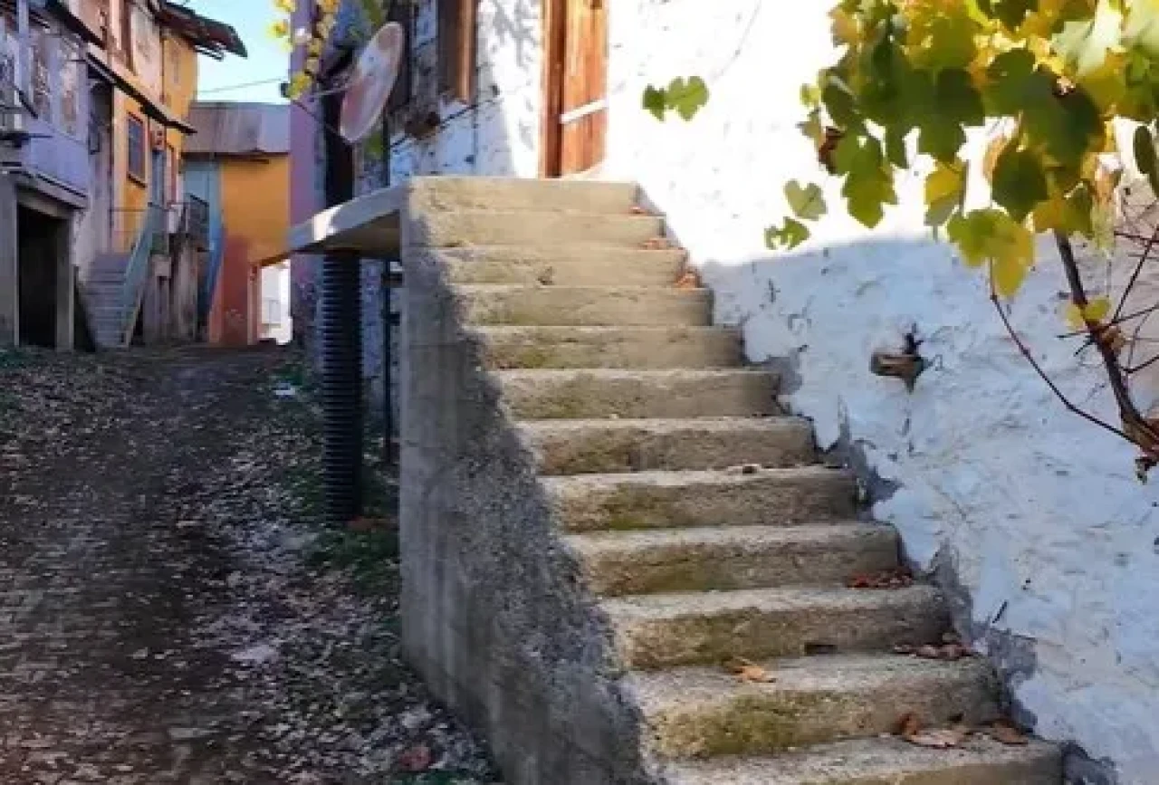 Bayburt Valisi Eldivan, Darıca Köyü'nde vatandaşlarla buluştu, talepleri dinledi