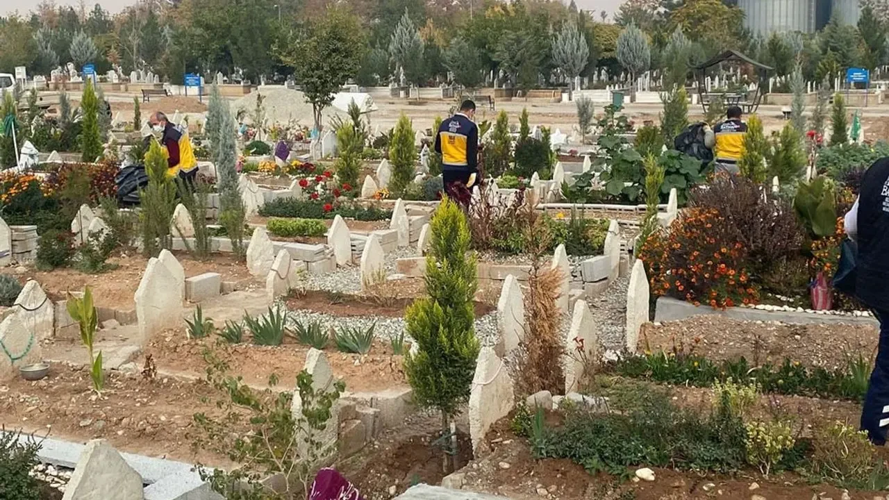 Batman mezarlıklarında bakım seferberliği