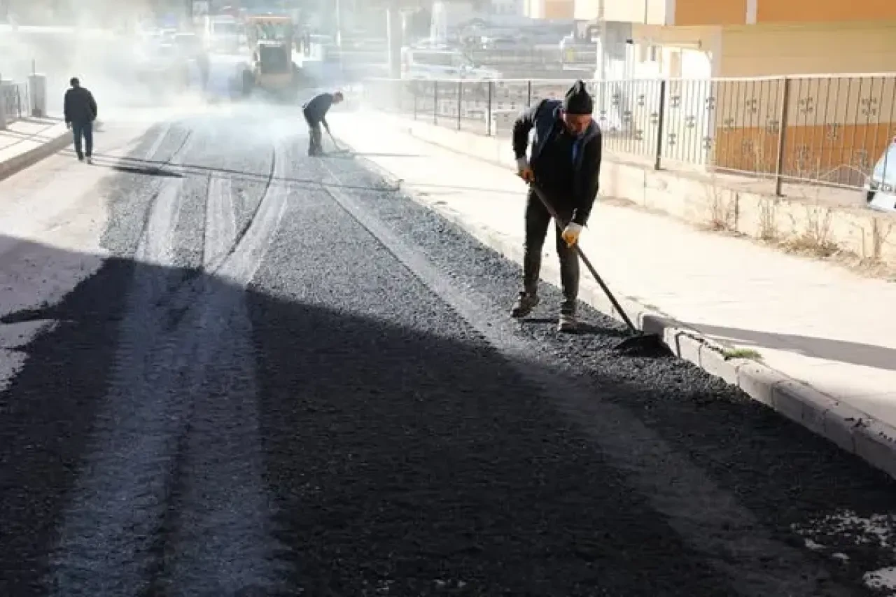 Bayburt Belediyesi’nden Şehrin Dört Bir Yanında Yoğun Çalışma Mesaisi