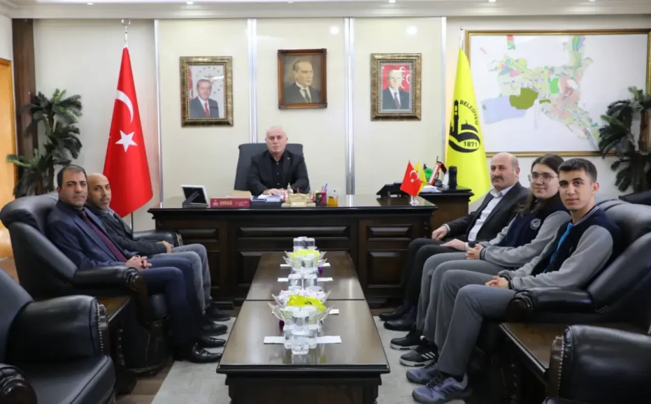 Bayburt Fen Lisesi’nden Başkan Memiş’e Resmi Ziyaret