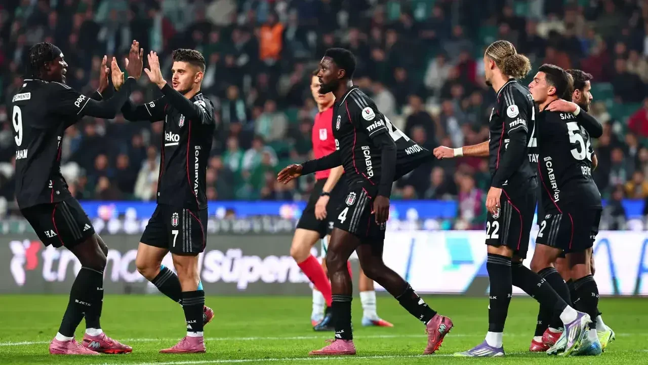 Beşiktaş, Antalyaspor ile Karşılaşacak: Olası Kadrolar ve Sakatlık Durumları