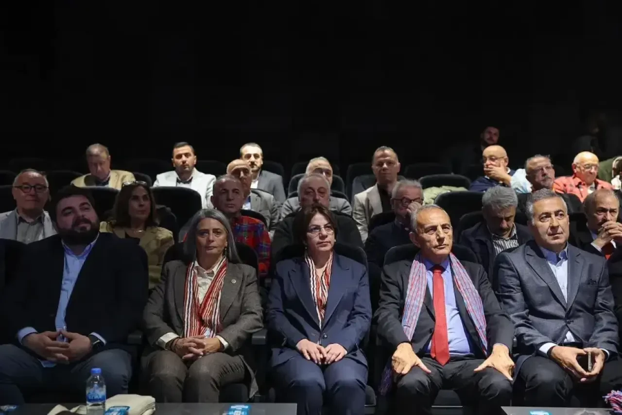 CHP’li Suiçmez Trabzon Düşünce ve Kültür Platformu Toplantısında Gündemi Değerlendirdi