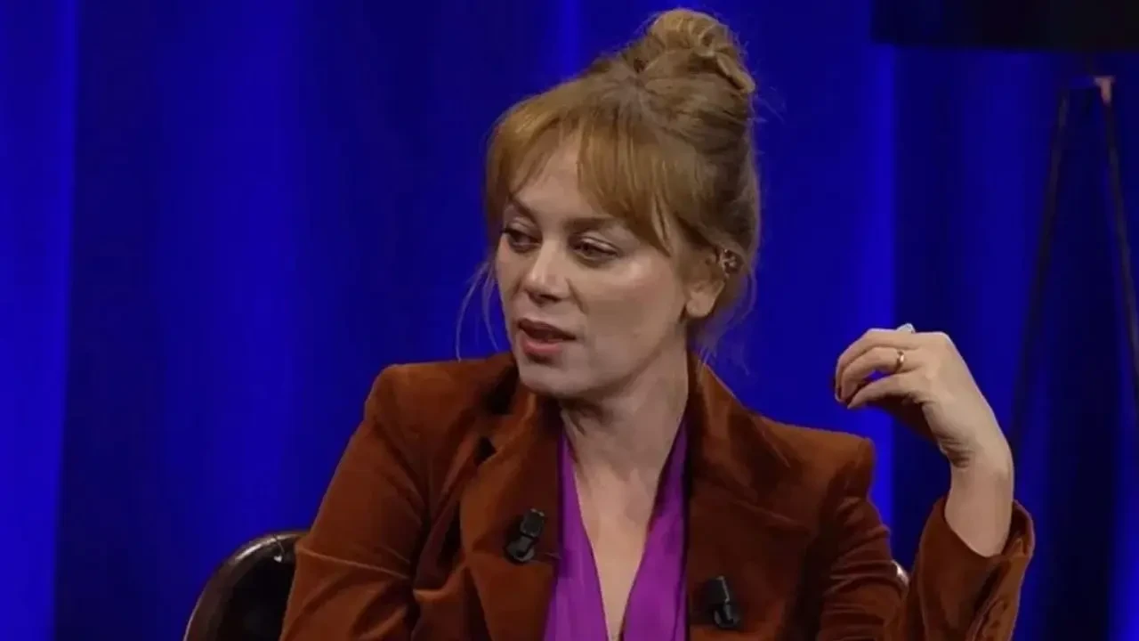 Demet Evgar'ın Tamer Karadağlı Hakkındaki Yorumuyla Stüdyoda Kahkaha Sesleri Yükseldi!