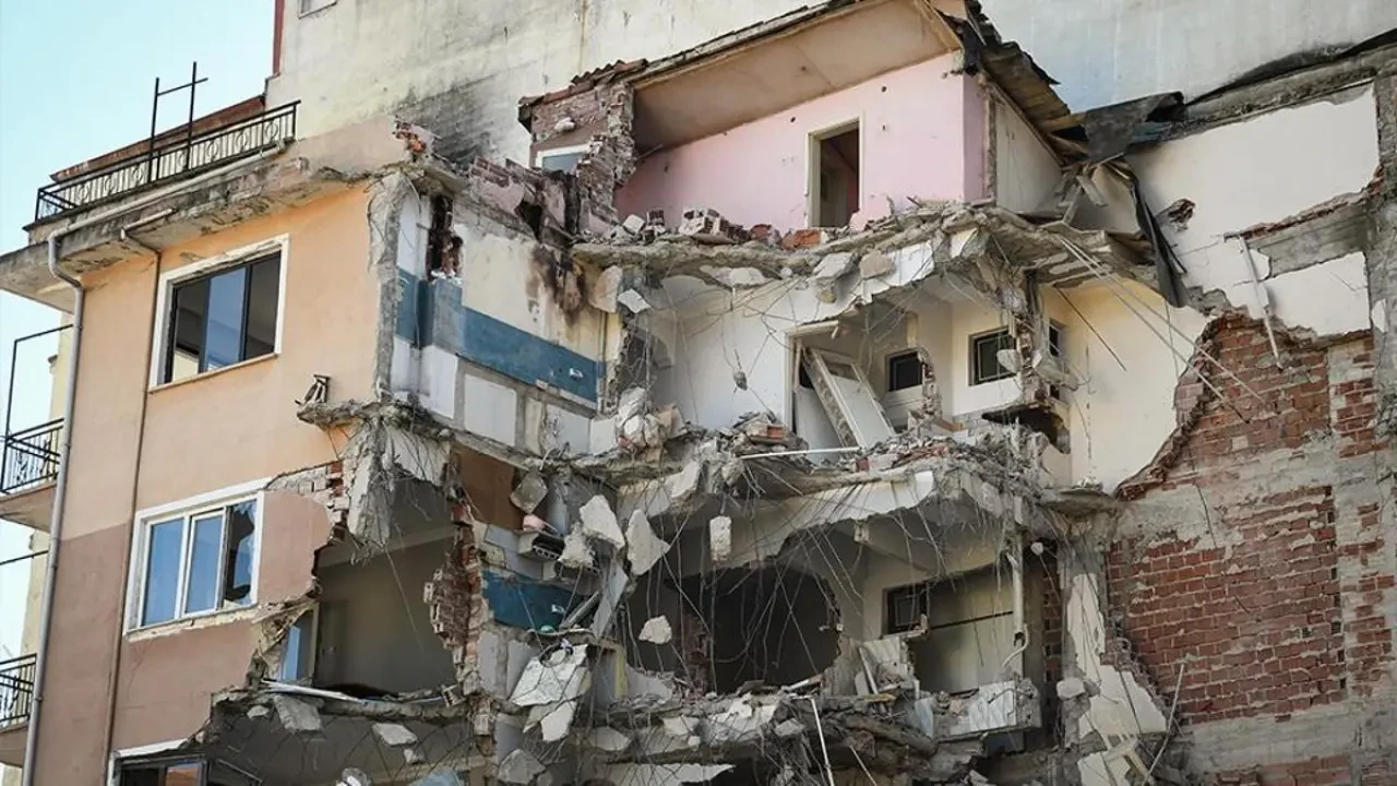 Gelenbe Fayı'nın Tehlikesi Artıyor: Prof. Dr. Pampal'dan Önemli Açıklama