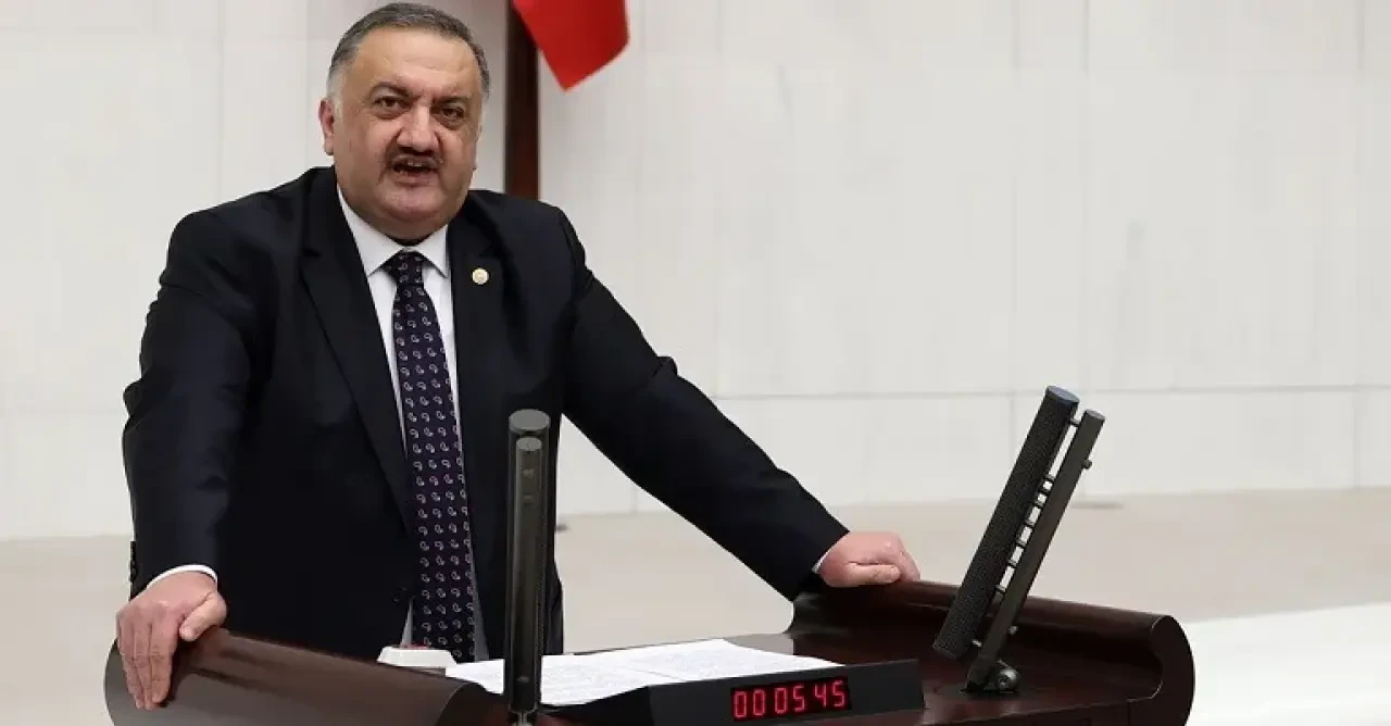 DEVA Partisi Üyesi Karal'dan Merkez Bankası'na Sert Eleştiri: "Bu Derecede Öngörüsüzlük İtiraz Edilemez!"