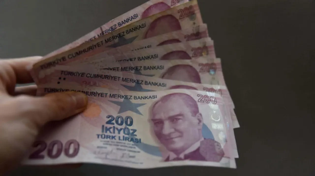 EYT İle Yeni Emeklilik Düzenlemesi: 1999-2014 Dönemindeki Sigortalılar 4.400 Günle Emekli Olma Şansına Sahip!