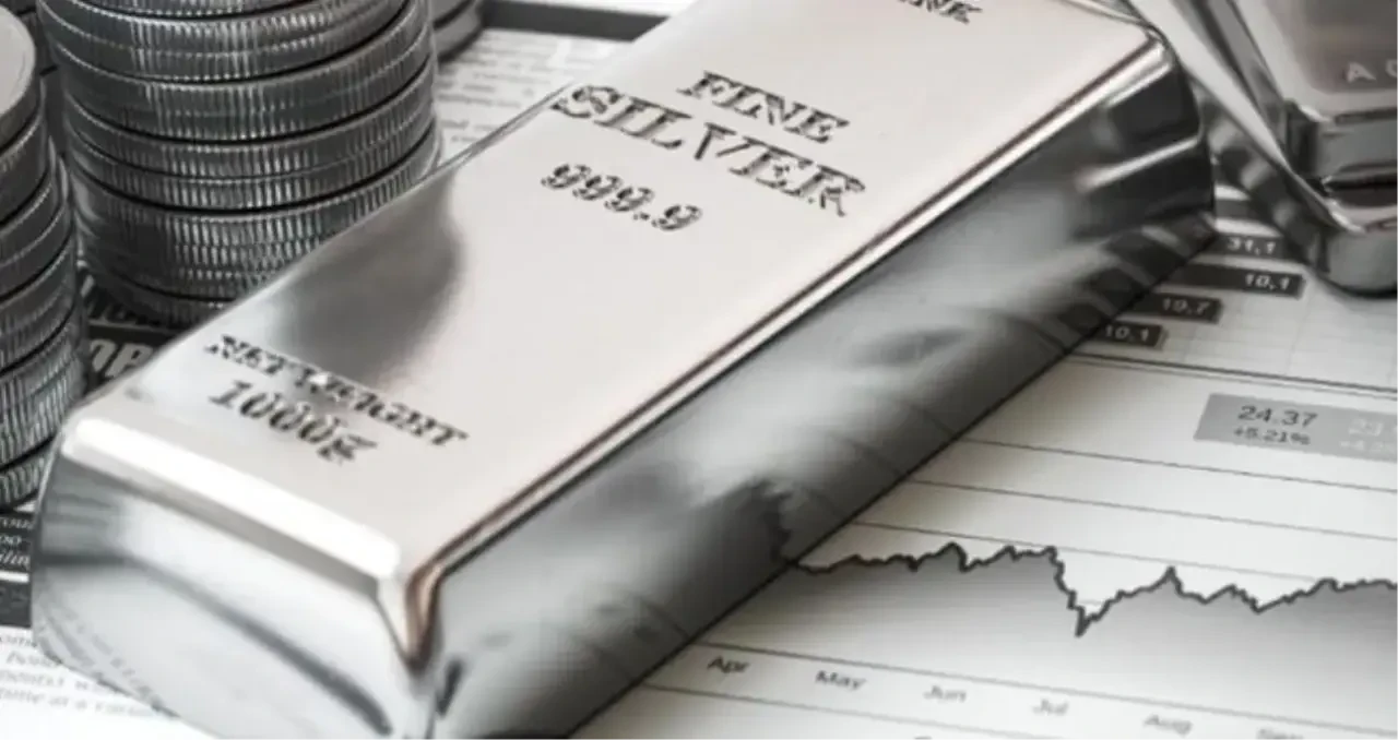 Gümüş Fiyatları Tüm Zamanların Zirvesine Ulaştı: 18 Kasım'da 1 Gram Gümüş Ne Kadar? Yatırım Yapmalı Mı?