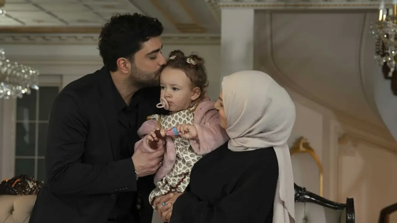 Kızılcık Şerbeti 114. Bölüm full İzle... Show TV Kızılcık Şerbeti yeni bölüm tek parça izle!