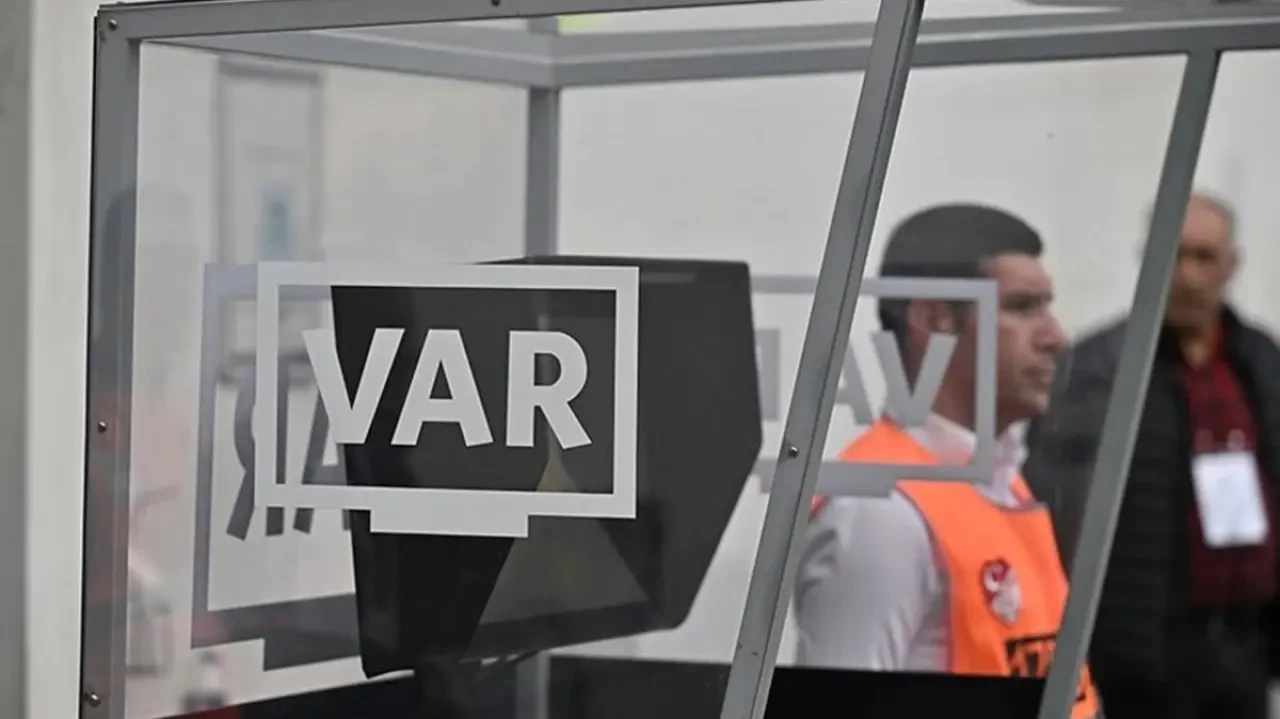 Kocaelispor-Galatasaray karşılaşmasının VAR hakemi belli oldu