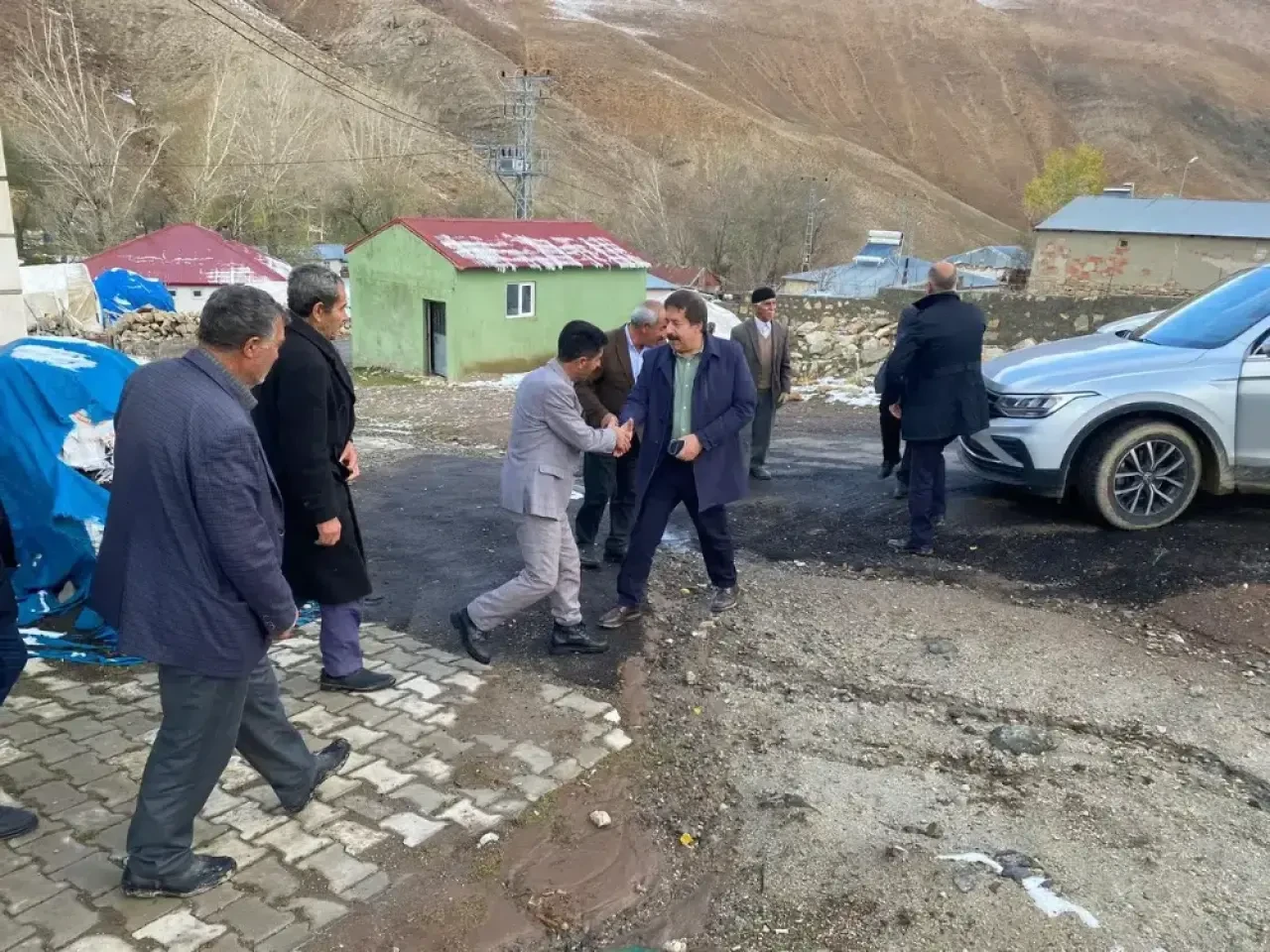 Milletvekili Fırat, Çat’ta Hemşehrileriyle Buluştu ve Yatırımları Anlattı