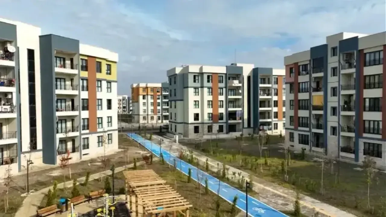 Sivas’ta TOKİ Tarafından Yapılacak 500 Bin Sosyal Konutun İlçelere Dağılımı Açıklandı!