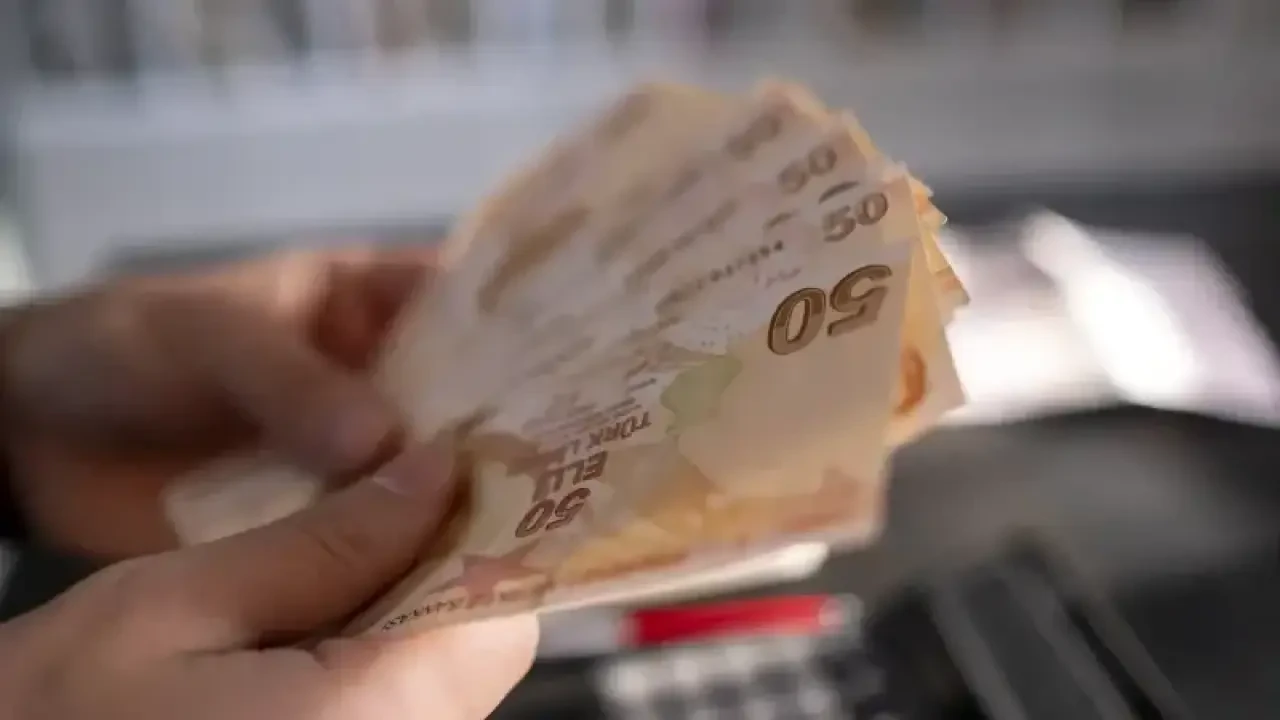 Yeniden Değerleme Oranı belli oluyor! 2026 yılın pasaport, ehliyet, trafik cezaları, vergi, harç ve ücretleri ne kadar oldu?