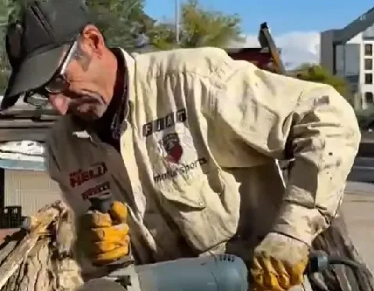 Usta Demirci İlhamı Arıcı, Gençlerle Mesleki Paylaşımda Bulundu