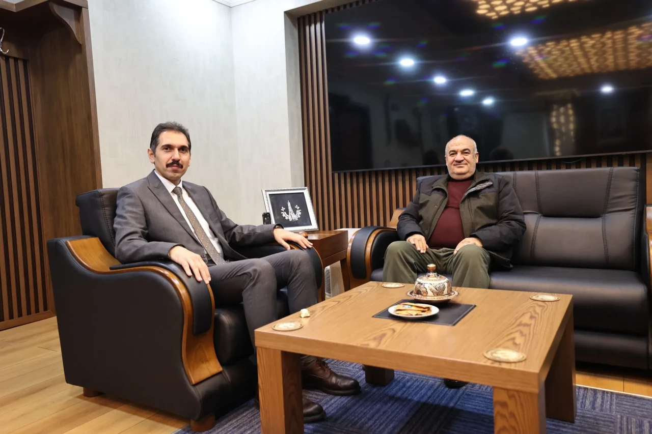 CTE Hüseyin Turgut Eğitim Merkezi Başkanı Aziziye Belediyesi’nde Konuk Edildi