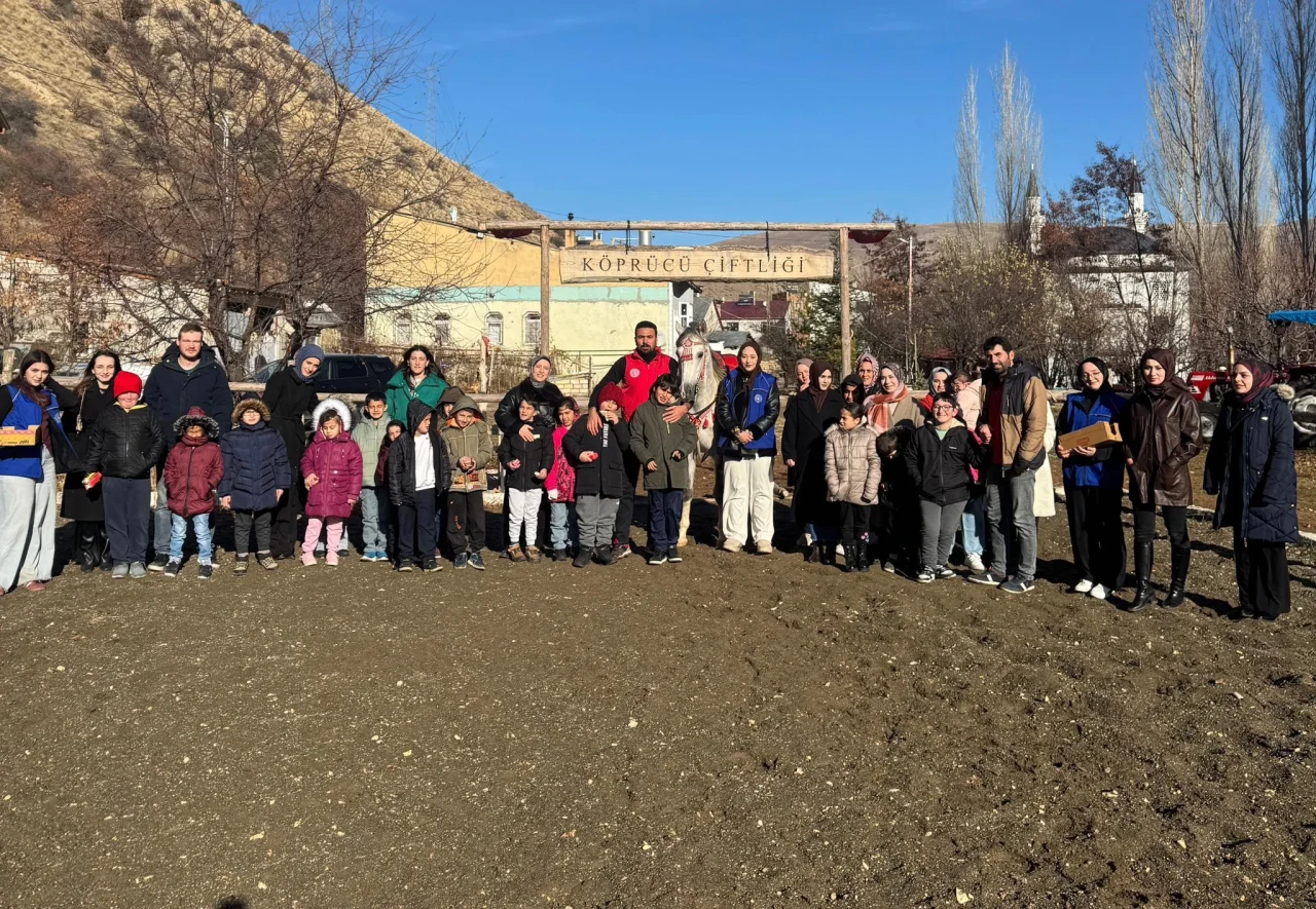 Bayburt’ta Engelliler Günü’nde Anlamlı Binicilik Etkinliği